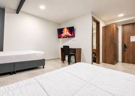 Xliving Host and Rooms 4