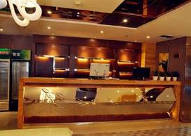 Yueyue Hotel (Zhengzhou Datong Road Railway Station East Plaza) 3