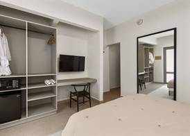 The Weekender Hotel 5