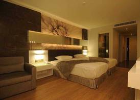 Lonicera West 2