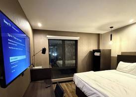 LUX HOTEL 3