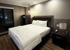 LUX HOTEL 4