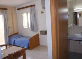 Sunshine Studios & Apartments 3