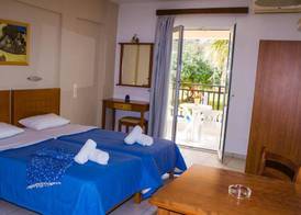 Sunshine Studios & Apartments 4