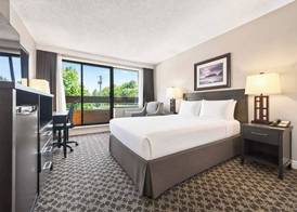 The Embassy Inn 4