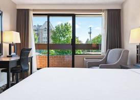 The Embassy Inn 5