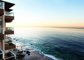 Pacific Edge Hotel 5