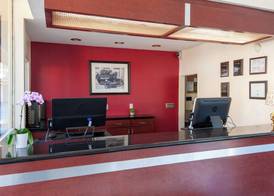 Studio City Court Yard Hotel 3