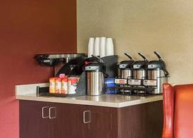 Red Roof Inn Boston - Southborough/Worcester 5
