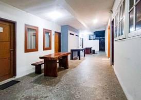 RedDoorz at RRR Guesthouse Mataram 4