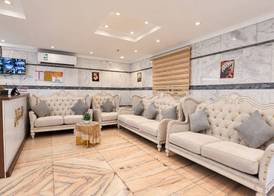 MG Crown Hotel 3 2