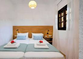 Plaisir Beachside Apts 2