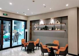 Jingan Hotel (Shaoxing Keqiao Yintai Lantian Shixin Plaza) 4