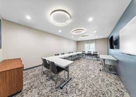 Everhome Suites Ontario Airport 4