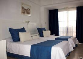 Hotel Village Costasur 2