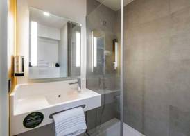 B&B HOTEL Carcassonne Rocadest La Cité 5