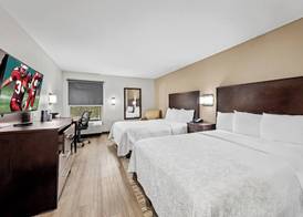 Red Roof Inn PLUS Henderson 5