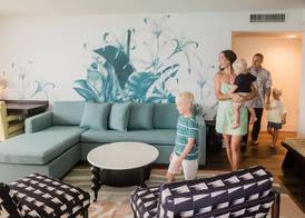 OUTRIGGER Waikiki Beach Resort 4