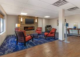 Comfort Inn Franklin Highway 96 4