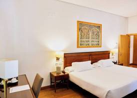 Hotel Bécquer 5