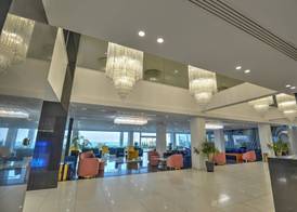 King Evelthon Beach Hotel & Resort 2