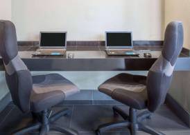 Urbana Hotel Conference Center 3