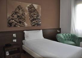 Nuovo Hotel Italia 3