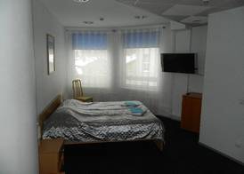 Center Hotel 3