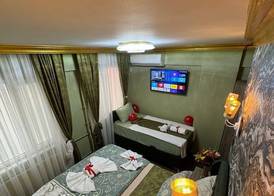 GUR ROYAL HOTEL 5