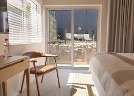Finchley Guesthouse in Camps Bay 5