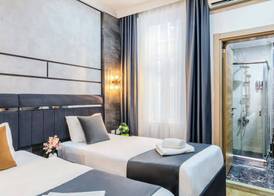 La Pazza Suites 4