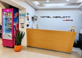 Hotel Merlott Lleras 2