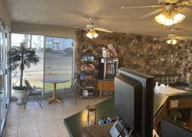 OYO Hotel Yuma AZ Desert Grove 4