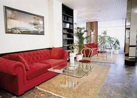 Hotel Montree 2