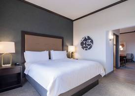 Holiday Inn & Suites CHICAGO NORTHWEST - ELGIN by IHG 2