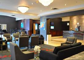 Sandman Signature Vancouver Downtown Hotel 3