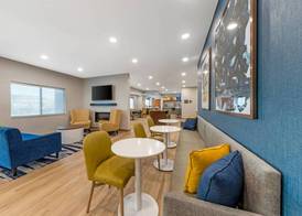 Comfort Inn & Suites Oklahoma City North - Quail Springs 3