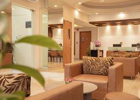 Mayfair Suites 4