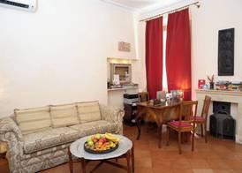 Residenza Gens Julia 2