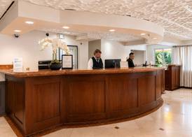 Hollywood Hotel 3