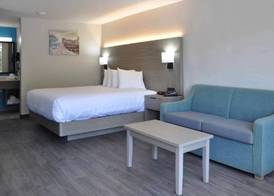 Clarion Inn 5