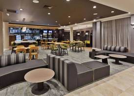 Courtyard by Marriott Fayetteville 3