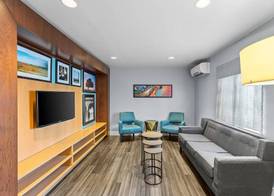 MainStay Suites Chicago Schaumburg 4