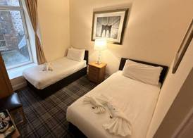 The Waverley Guest House 5