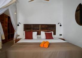 Casa Beach Hotel "Casa Del Mar" 3
