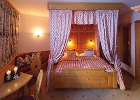 Kolfuschgerhof Mountain Resort 5