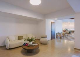 Casa Di Notos Beach Hotel 5