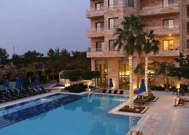 Ramada Resort By Wyndham Dead Sea 5