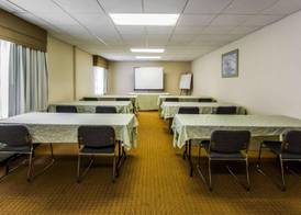 Sleep Inn & Suites Orlando International Airport 5