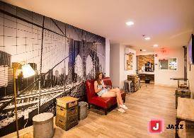 Jazz on Columbus Circle Hostel 4